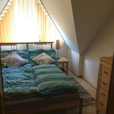 Mezonetove Lea A Laura Donovaly