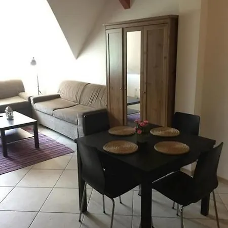 Apartment Mezonetove Lea A Laura Donovaly